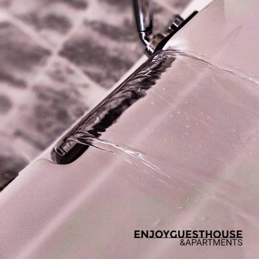 Enjoy Guest House Gmr Guimarães Esterno foto