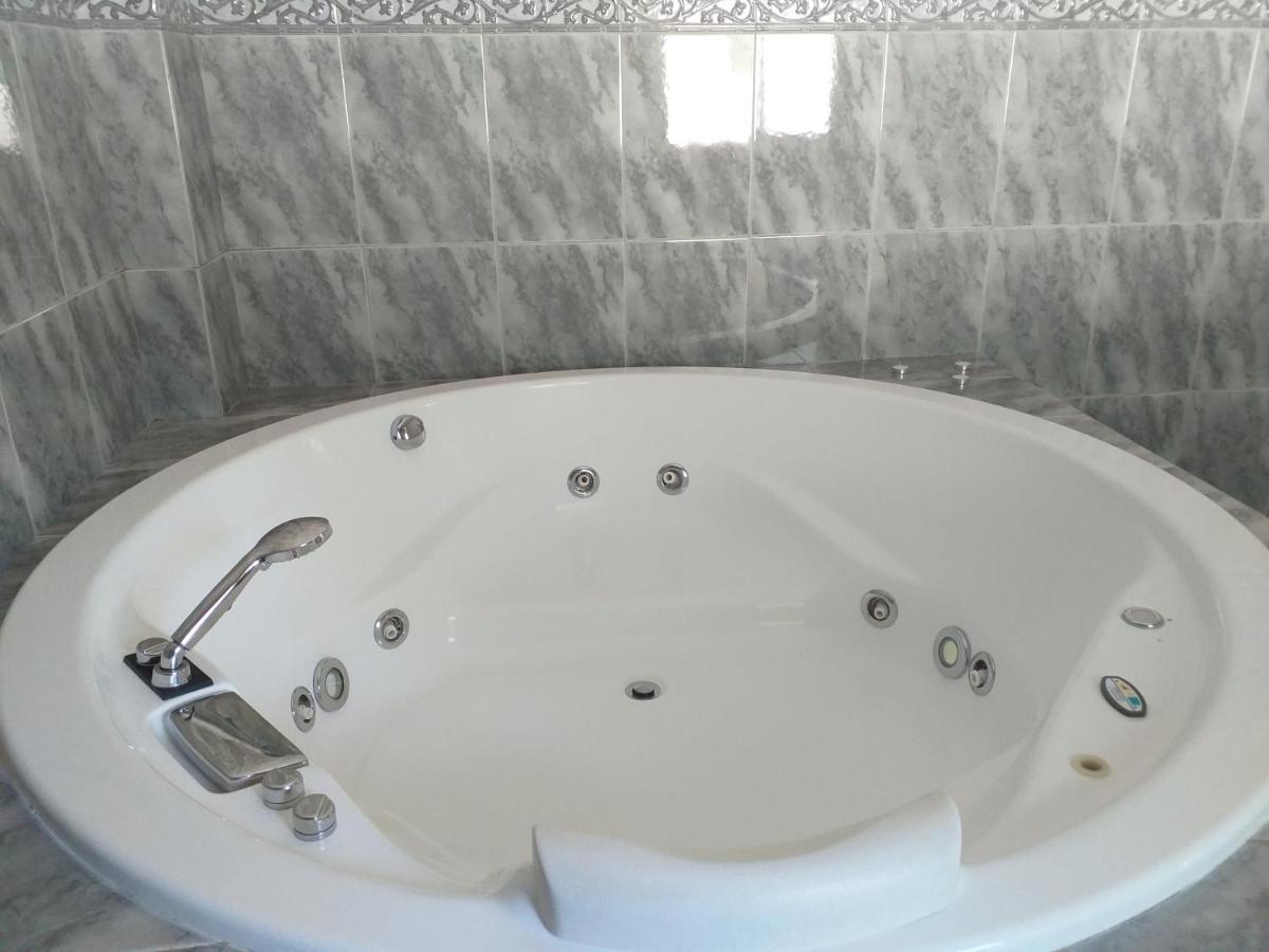 Enjoy Guest House Gmr Guimarães Esterno foto
