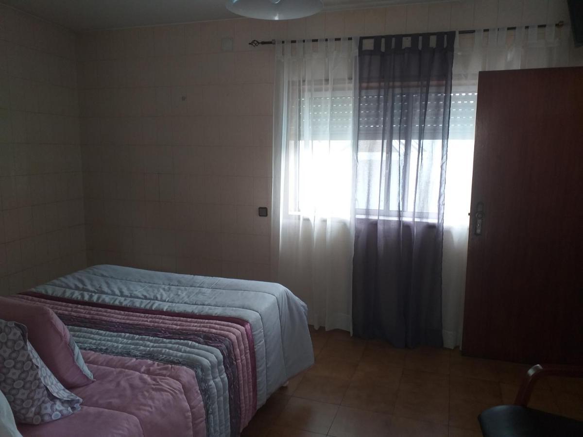 Enjoy Guest House Gmr Guimarães Esterno foto